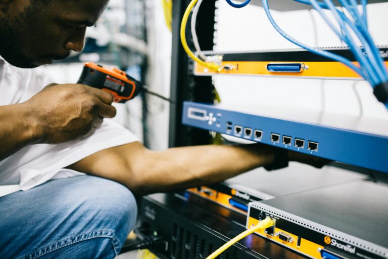 Data Rooms | Internet Networks